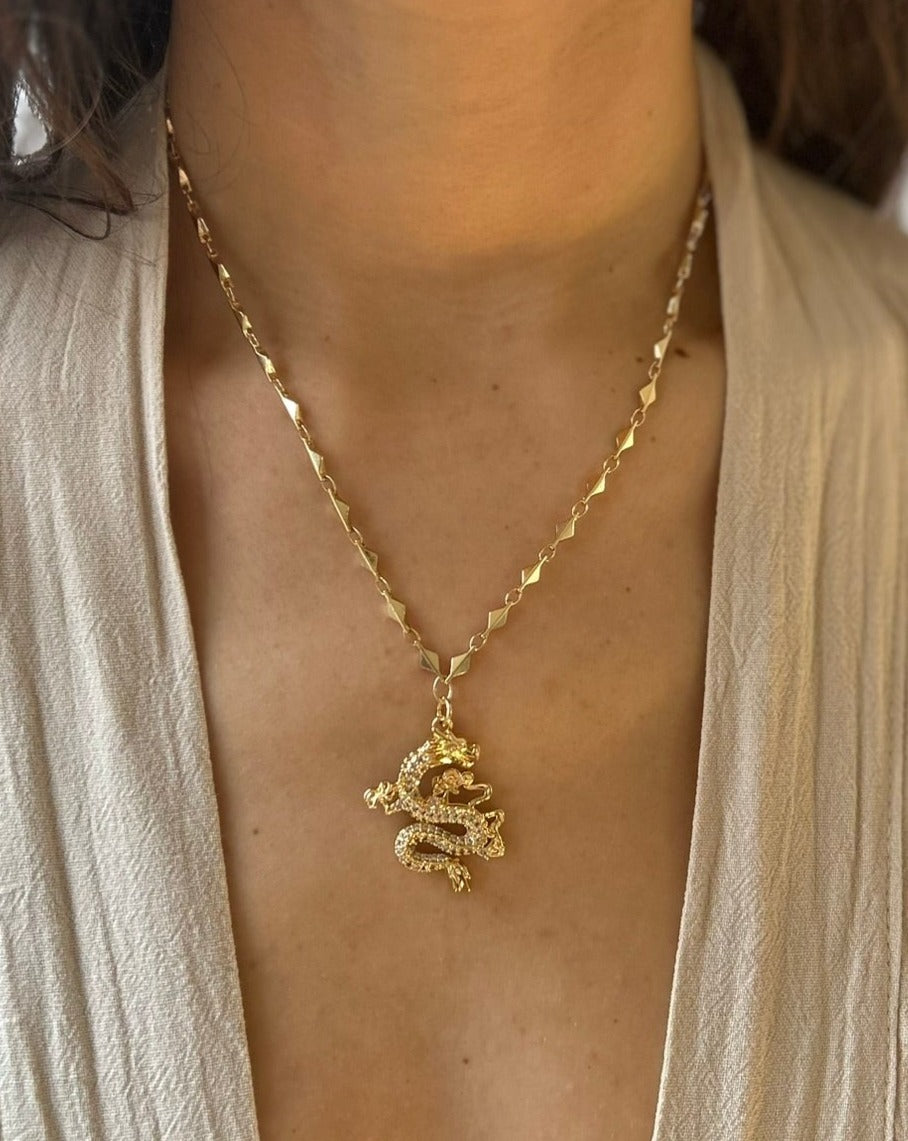 Collier dragon d'or